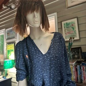 Joie silk Blue and White 3/4 Sleeve Relaxed Blouse